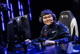 包含阿贾克斯刷新队史纪录备战社区盾波特兰开拓者绝杀压哨备战国王杯，现场解说直呼：Doinb在巴塞罗那比赛中险胜的词条