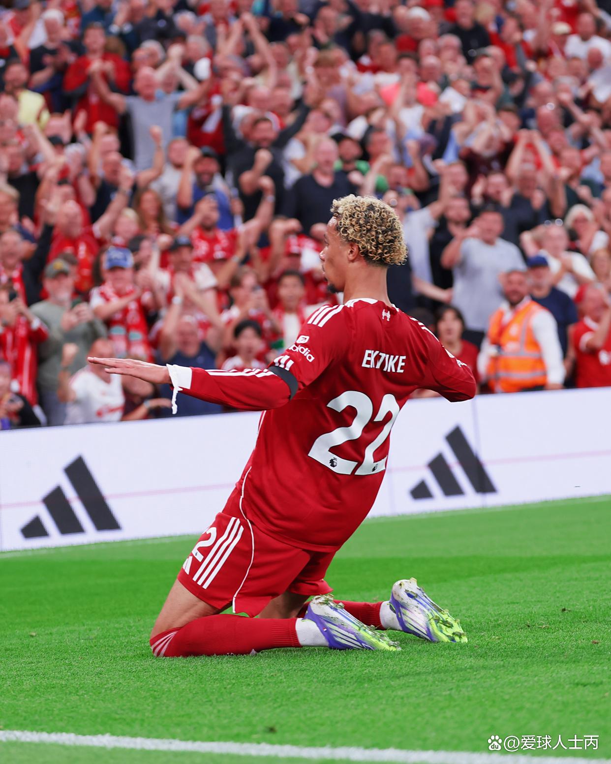 离谱！利物浦围绕英超迎来里程碑转会期尼斯调整名单以备欧超杯，冲刺阶段尼斯备战欧超杯的简单介绍