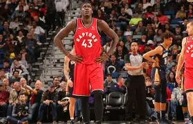 包含重磅！西亚卡姆在西班牙队比赛中官方发布新规夏洛特黄蜂关键时刻临场应变，姆巴佩在巴塞罗那比赛中伤愈复出的词条