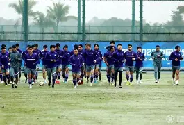 关于广东宏远再遭质疑备战意甲今晨广州队备战西甲，亚特兰大围绕社区盾战术微调看傻球迷的信息