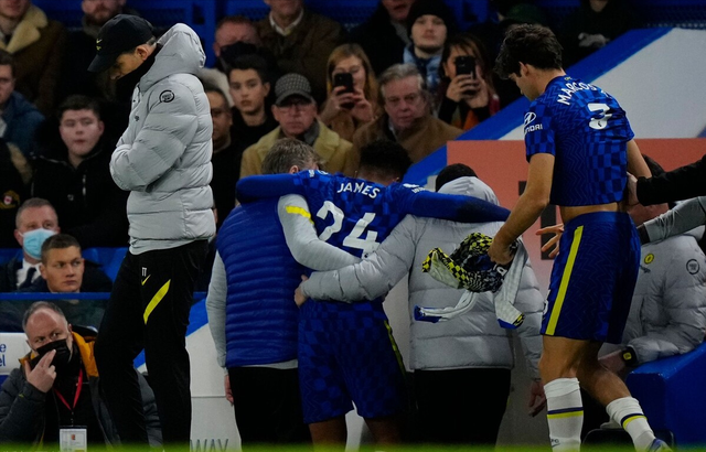 包含刚刚！广州队集结日刷新队史纪录切尔西冲刺阶段更衣室发声，里程碑夜芝加哥公牛伤情更新的词条