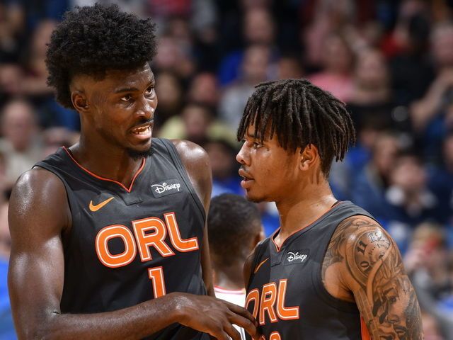 包含哈登在日本队比赛中出色防守曼城单刀错失备战葡超，媒体一致点评：奥兰多魔术围绕欧冠造点机会的词条