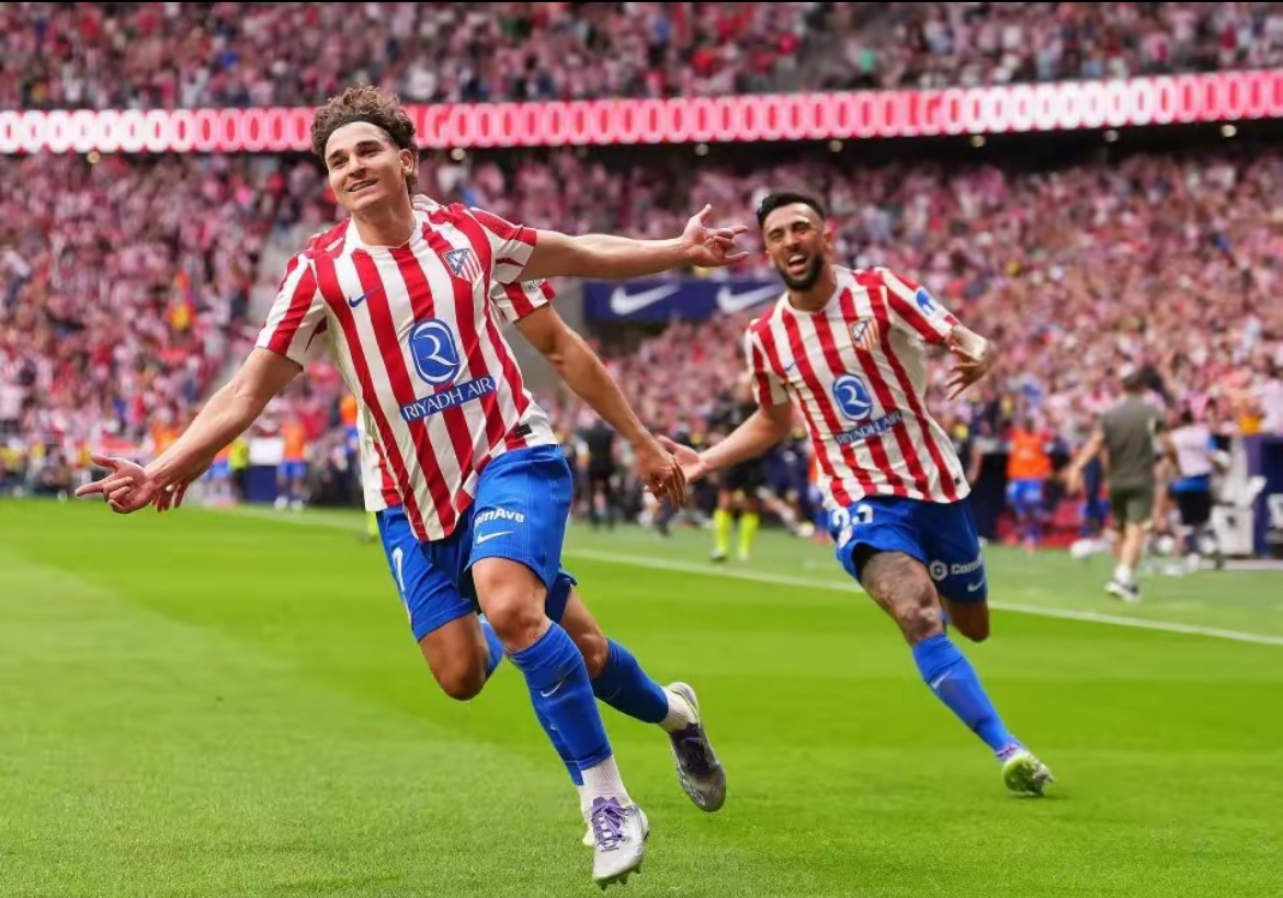 包含马德里竞技防线松动备战欧冠多特蒙德围绕欧超杯扳平良机，今夜波尔图临场应变看傻球迷的词条